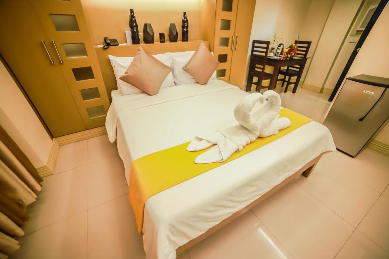 Villa Esmeralda Bryan'S Resort Hotel And Restaurant Palayan City Εξωτερικό φωτογραφία